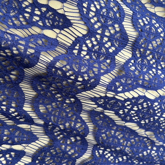 M By Maia Lace Dress - Picture 2 of 2